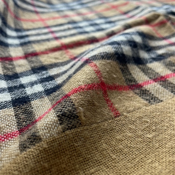 Burberry like shawl throw - Picture 6 of 6